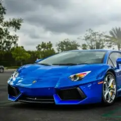 Обложка трека Синий Lamborghini