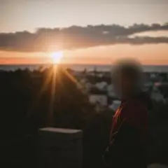ALEKCION — У ночі