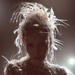 Miley Cyrus — Golden Burning Sun