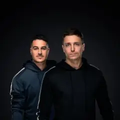 Обложка трека Savage