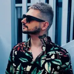 Обложка трека Come On