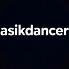 Обложка трека Она она топ
